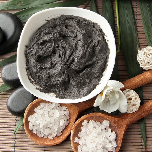 How to Use Bentonite Clay for Curly Hair